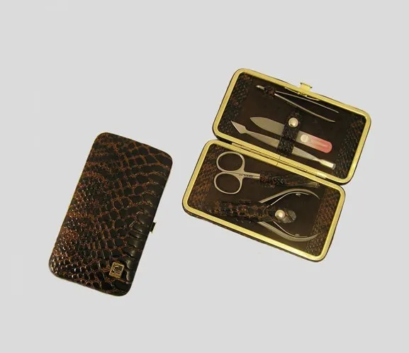 Маникюрный набор Staleks HM-04/1 в Москве и Московской области от магазина Ammina